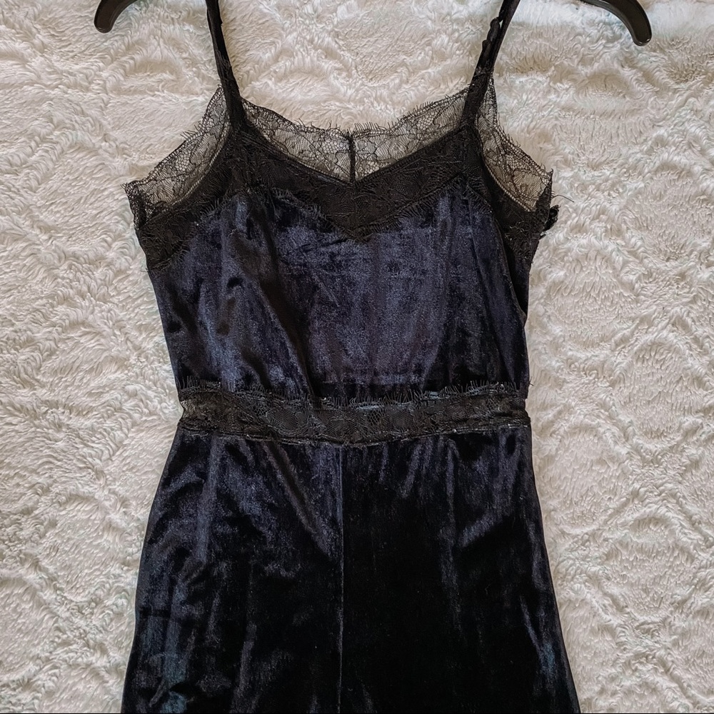 Walter Baker Black velvet jumpsuit - Picture 5 of 7